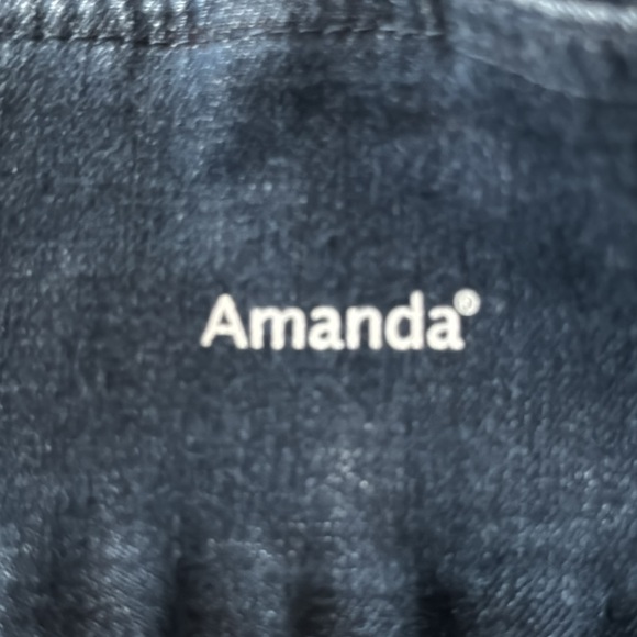 Gloria Vanderbilt‎ Amanda Shorts - Picture 6 of 7